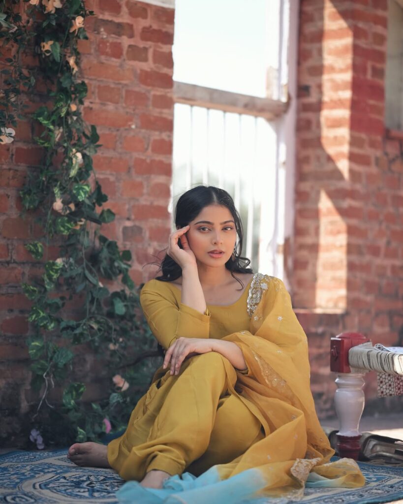 ????@amn.lotey@studio.rk.arts2023